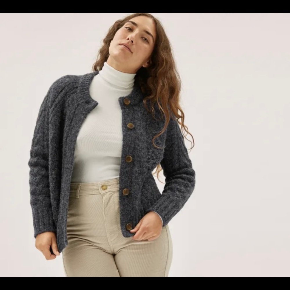 Everlane Cloud Cable Cardigan